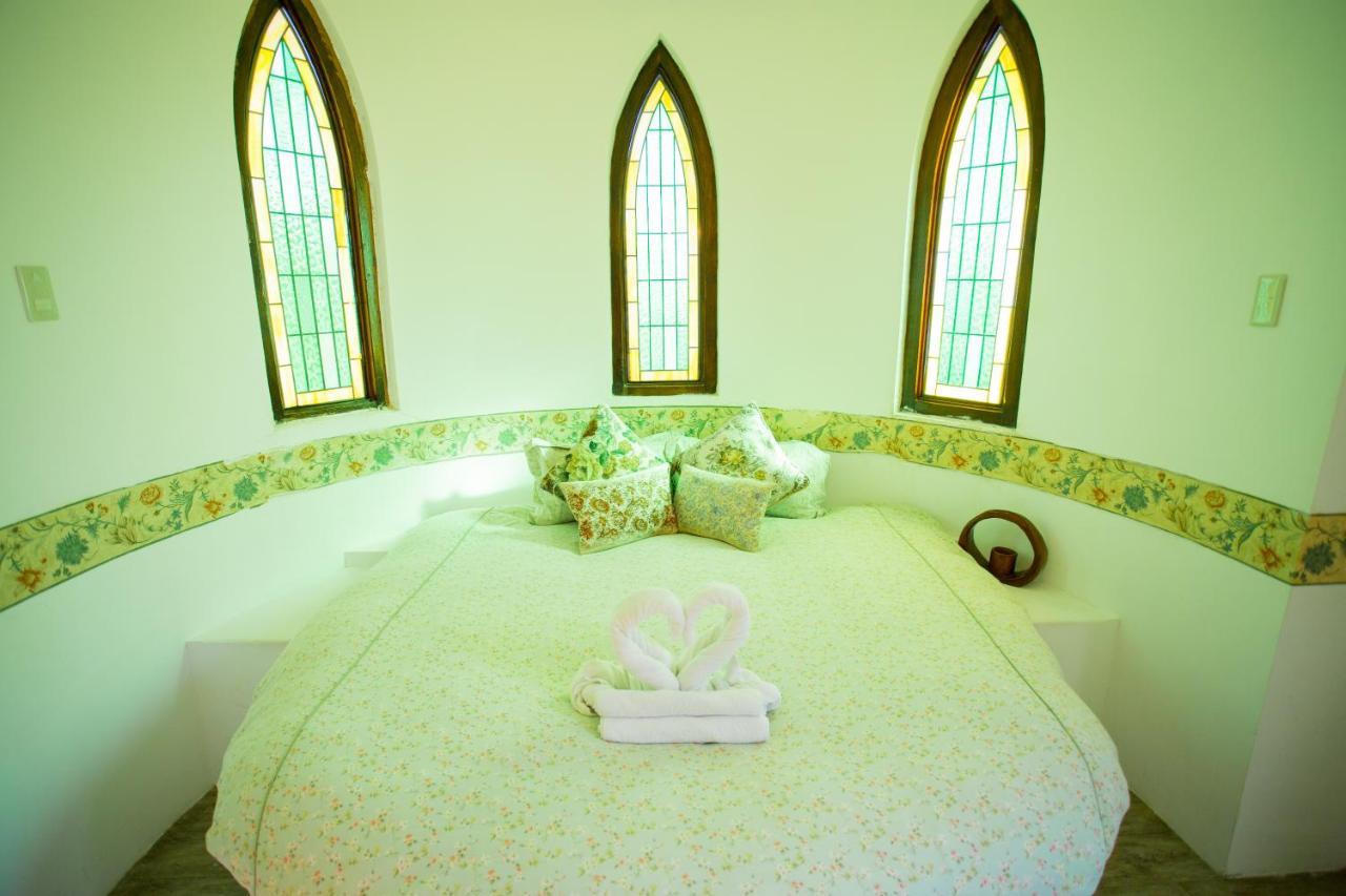 墾丁戀戀莎堡特色民宿 Castillo Cape Eluanbi Exterior photo